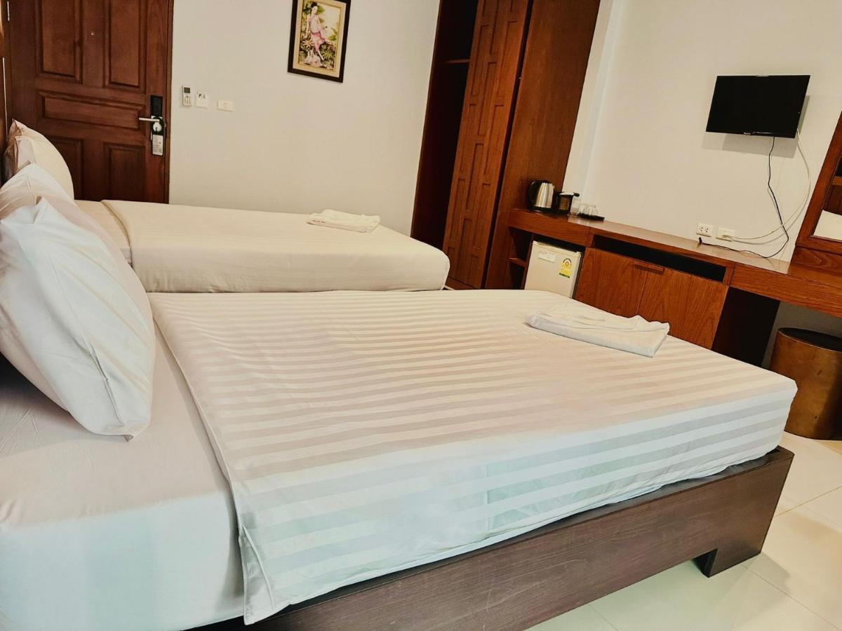 Cokoon Deva Patong Hotel Exterior photo